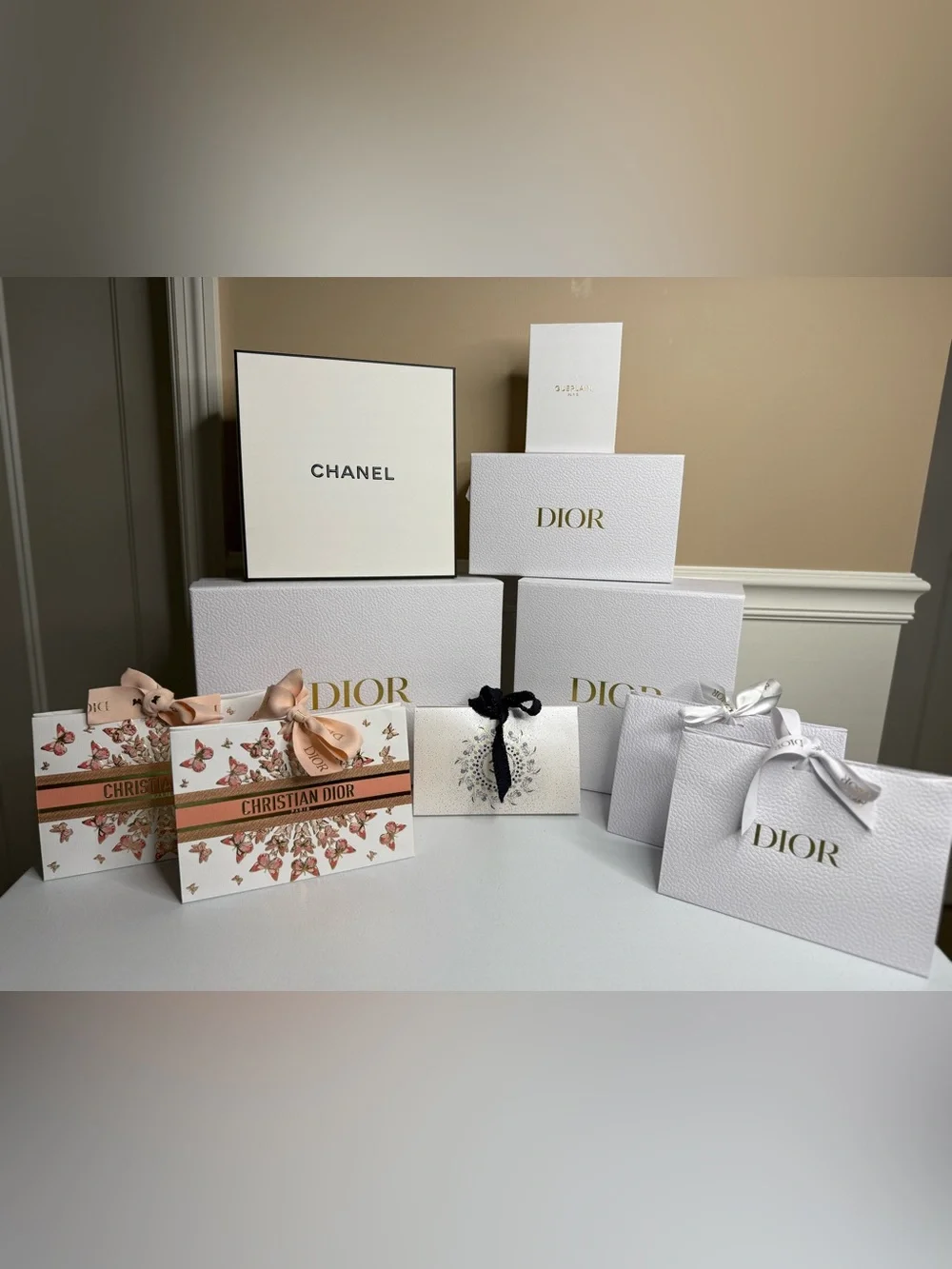 Luxury Gift Box Collection, contains 10 boxes.